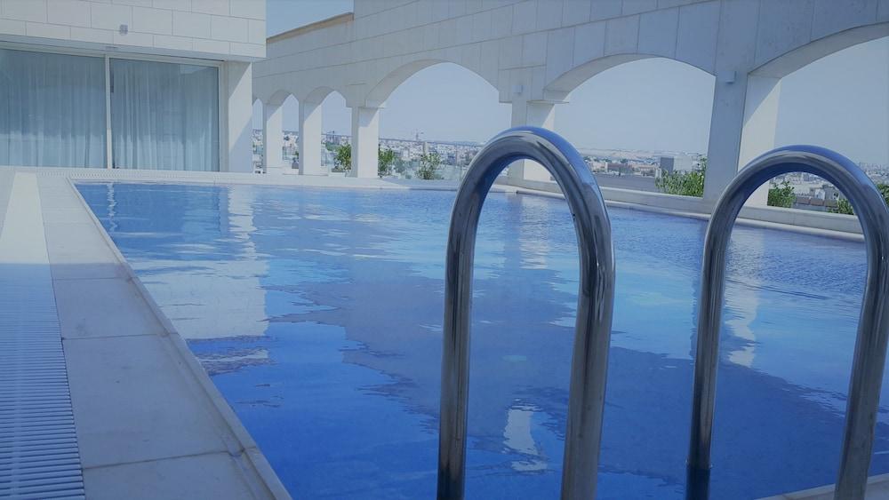 Intercityhotel Malaz Hotel