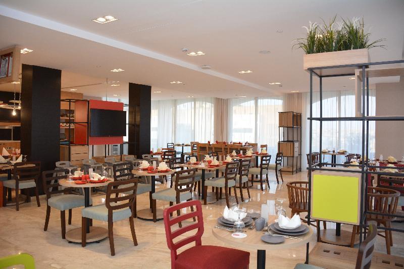 Hotel Intercityhotel Malaz