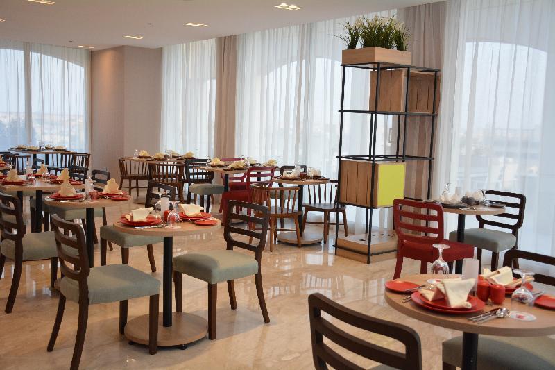 होटल Intercityhotel Malaz